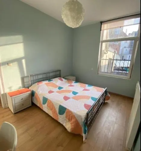 Chambre Confortable Lits Double Schaarbeek Premier Etage